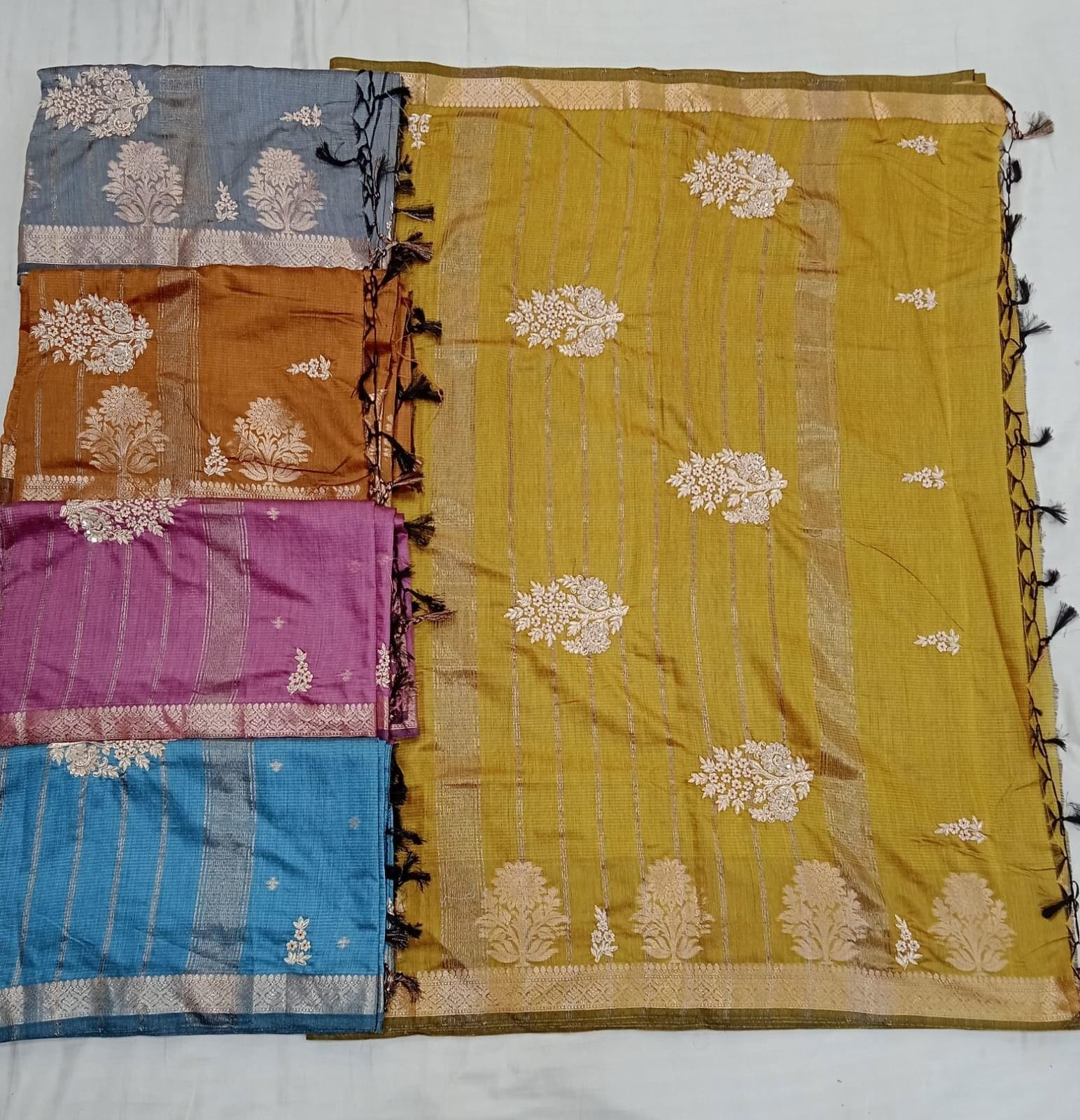 Elegant Handwork Saree for Women